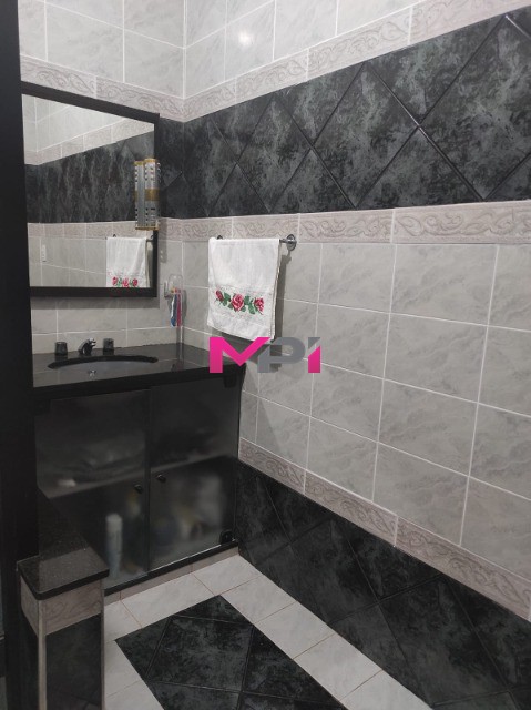 Chácara à venda com 4 quartos, 372m² - Foto 25