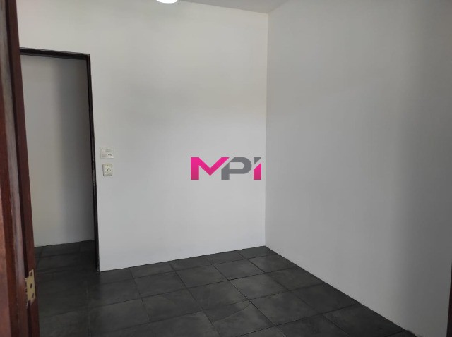 Chácara à venda com 4 quartos, 372m² - Foto 31