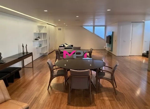 Sobrado à venda com 4 quartos, 600m² - Foto 28