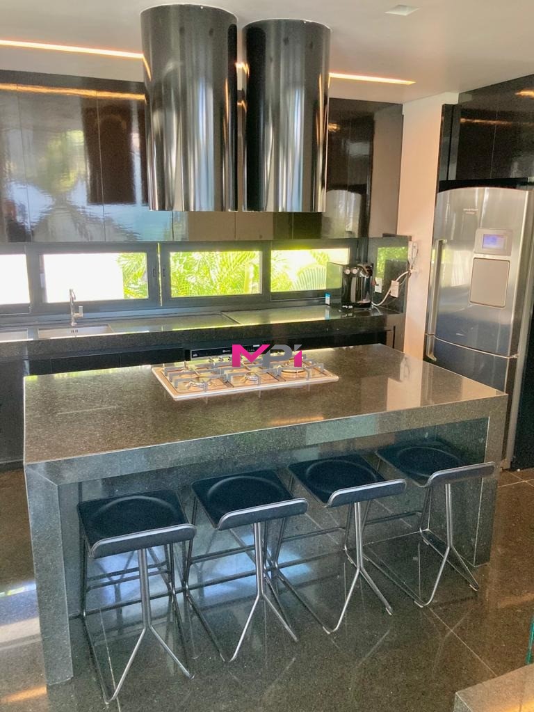 Sobrado à venda com 4 quartos, 600m² - Foto 31
