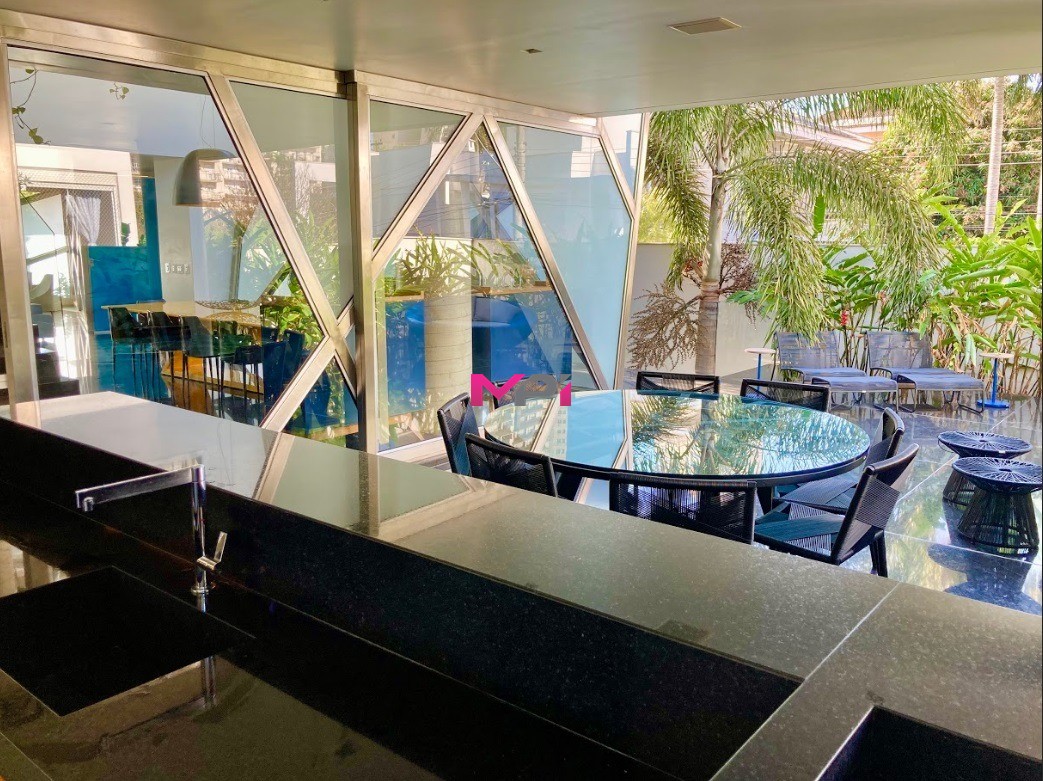 Sobrado à venda com 4 quartos, 600m² - Foto 34
