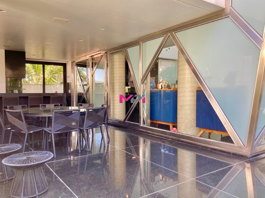 Sobrado à venda com 4 quartos, 600m² - Foto 37