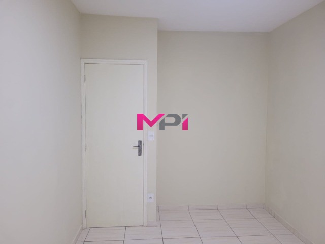 Apartamento para alugar com 2 quartos, 60m² - Foto 4