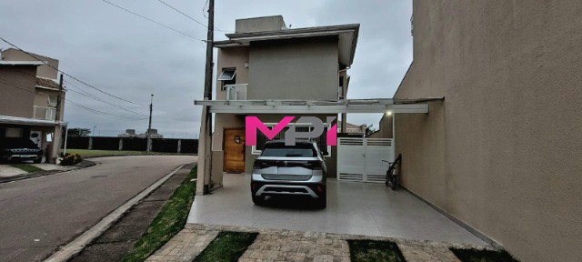 Casa de Condomínio à venda com 3 quartos, 180m² - Foto 1