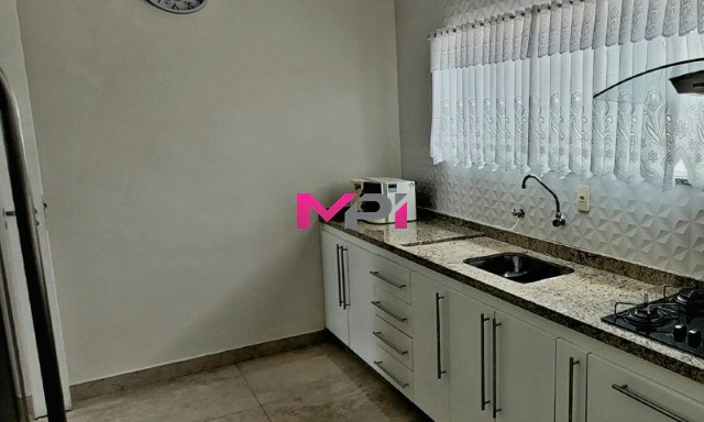 Casa de Condomínio à venda com 3 quartos, 180m² - Foto 4