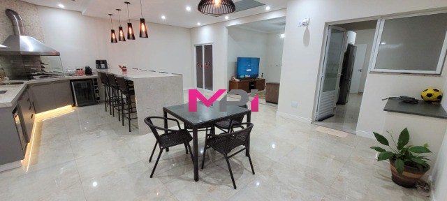 Casa de Condomínio à venda com 3 quartos, 180m² - Foto 42