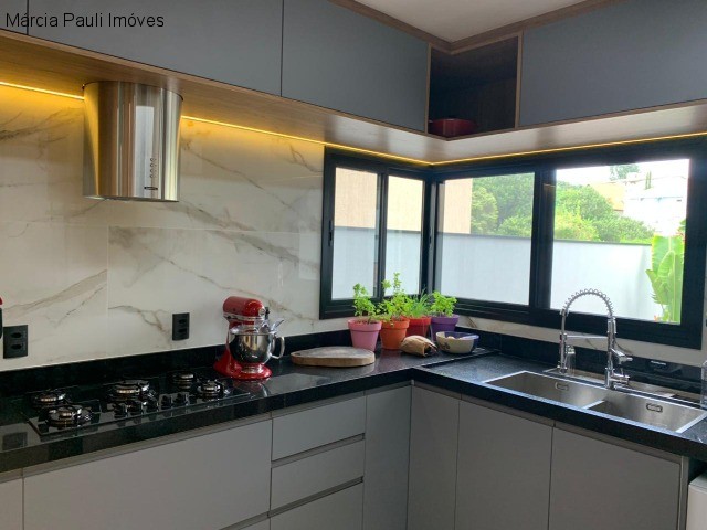Casa de Condomínio para alugar com 3 quartos, 285m² - Foto 14