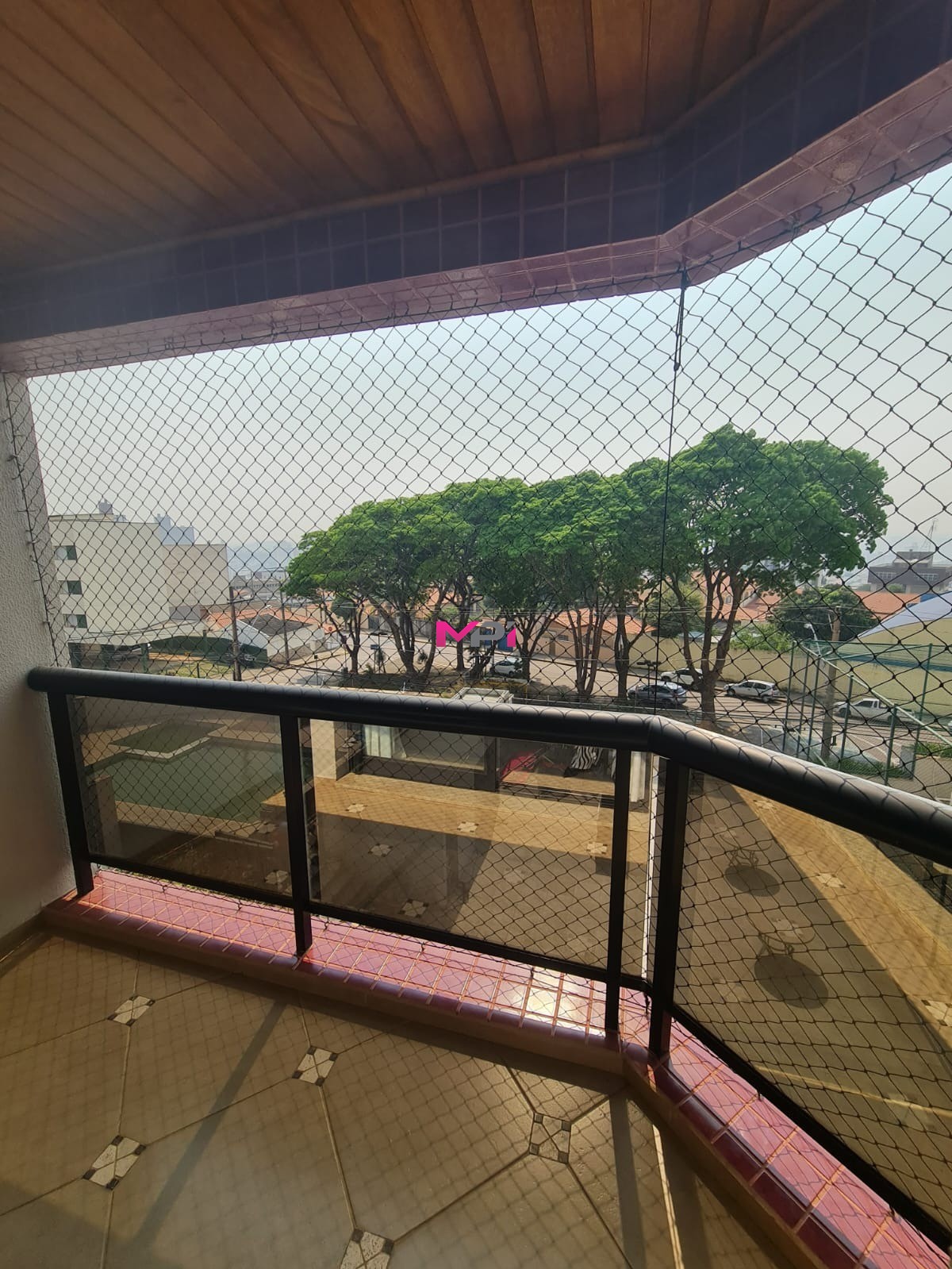 Apartamento à venda com 4 quartos, 140m² - Foto 3