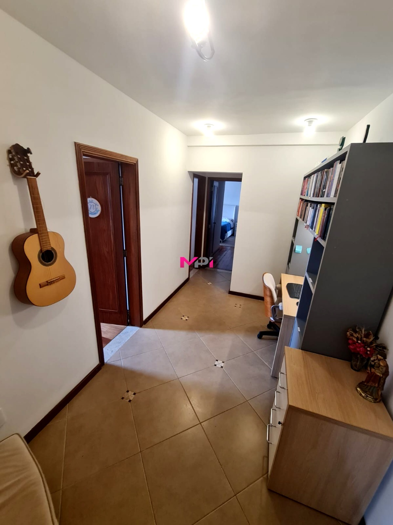 Apartamento à venda com 4 quartos, 140m² - Foto 7