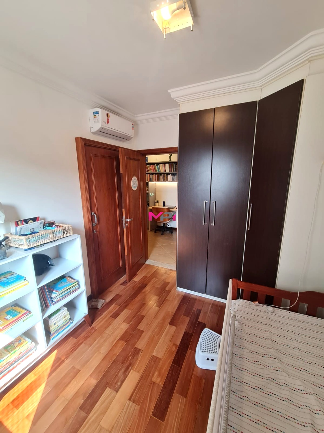 Apartamento à venda com 4 quartos, 140m² - Foto 11