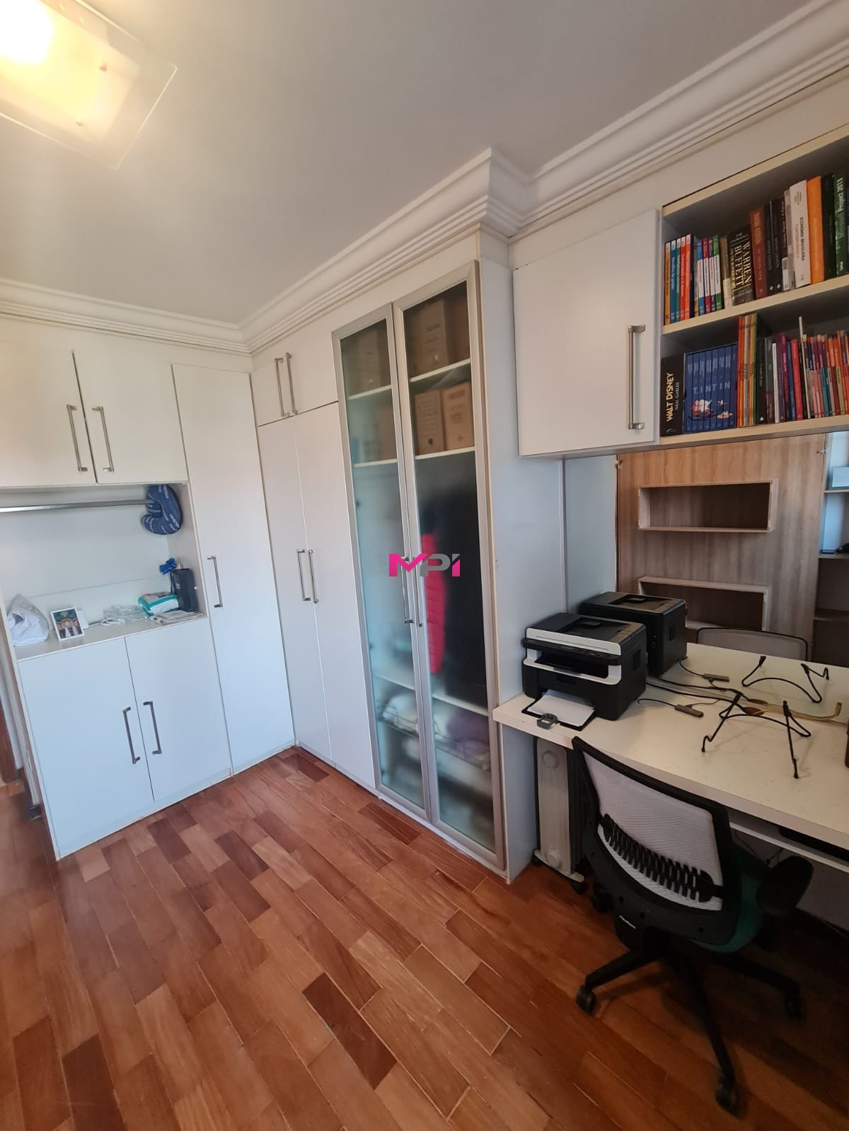 Apartamento à venda com 4 quartos, 140m² - Foto 19
