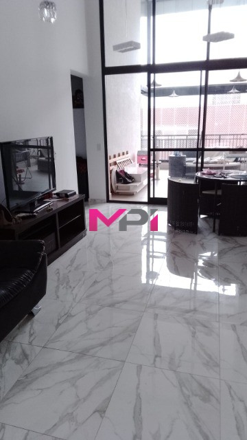 Apartamento à venda com 3 quartos, 121m² - Foto 9