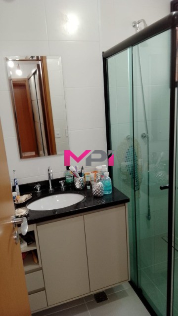 Apartamento à venda com 3 quartos, 121m² - Foto 16