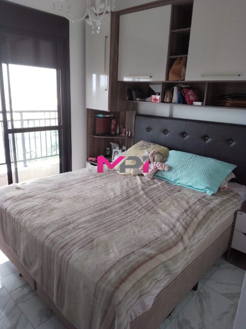 Apartamento à venda com 3 quartos, 121m² - Foto 20