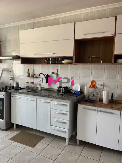 Apartamento à venda com 2 quartos, 66m² - Foto 14