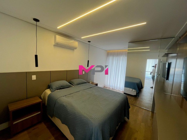 Casa de Condomínio para alugar com 4 quartos, 500m² - Foto 28