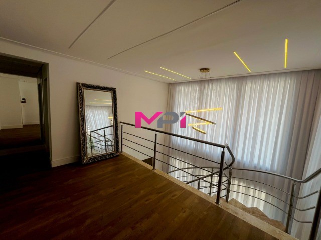Casa de Condomínio para alugar com 4 quartos, 500m² - Foto 37