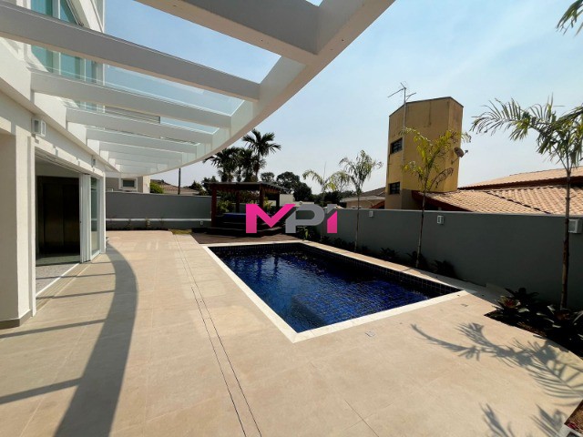 Casa de Condomínio para alugar com 4 quartos, 500m² - Foto 39