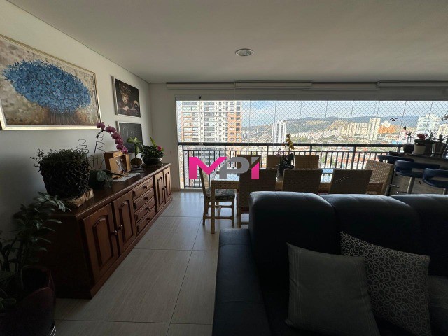 Apartamento para alugar com 3 quartos, 166m² - Foto 4