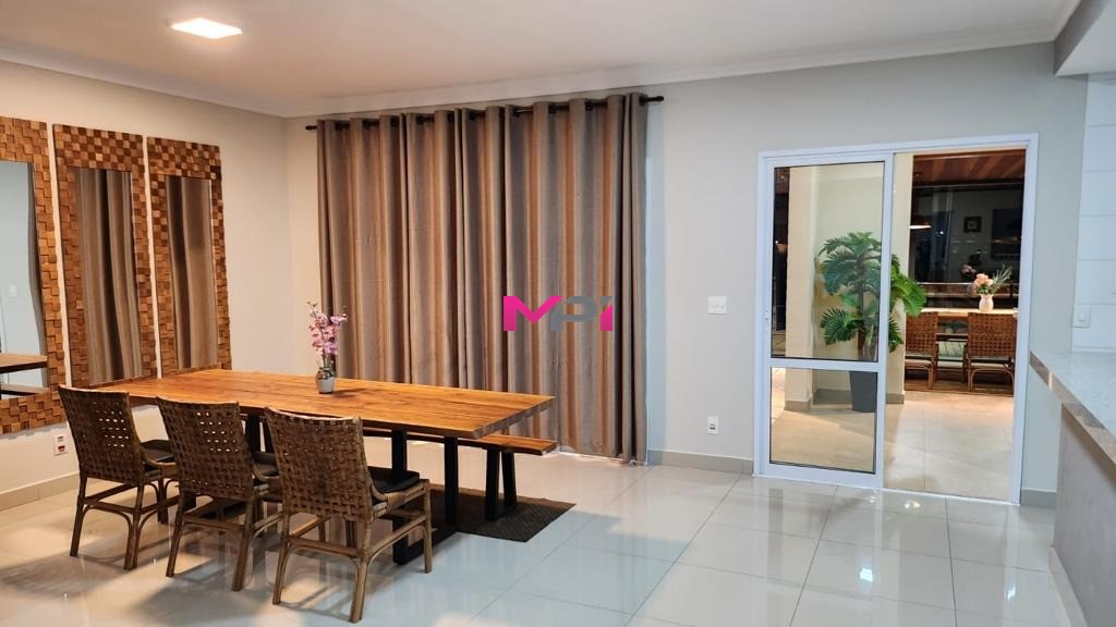 Sobrado à venda com 3 quartos, 258m² - Foto 6