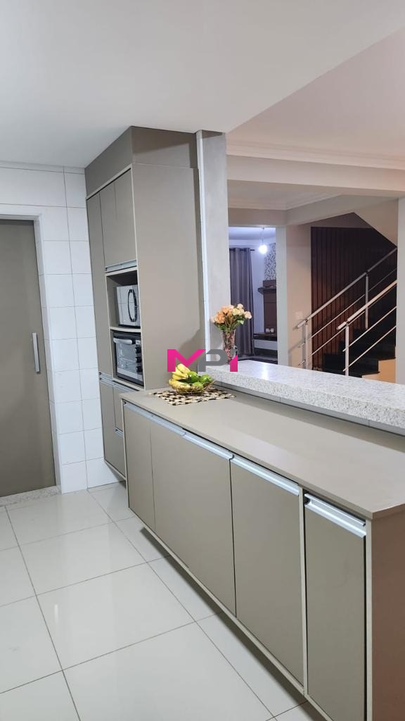 Sobrado à venda com 3 quartos, 258m² - Foto 8