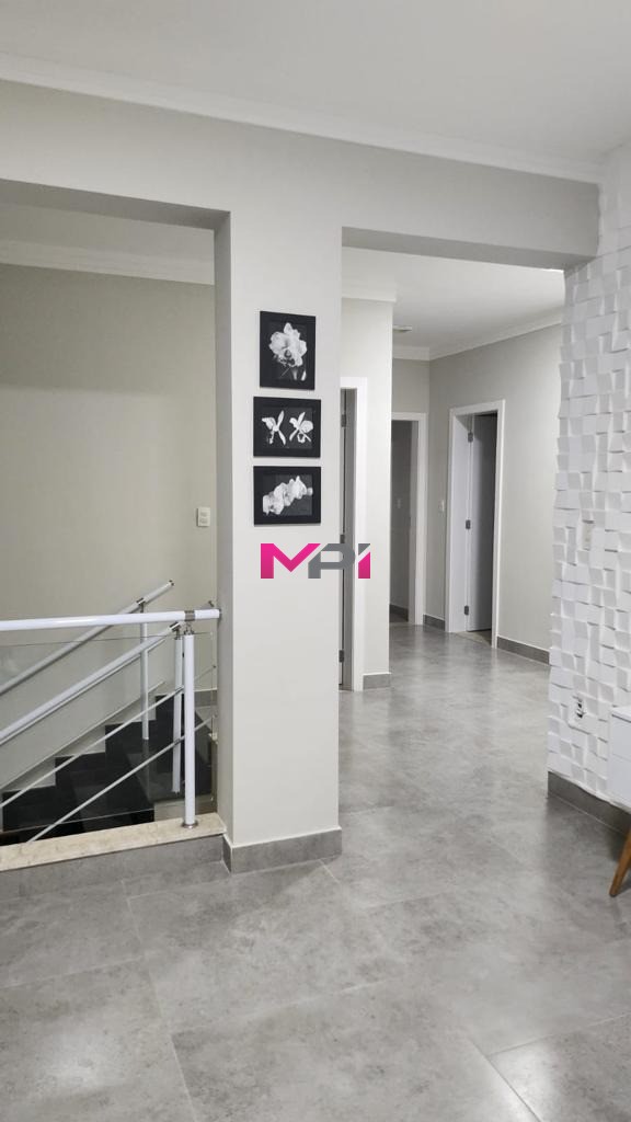 Sobrado à venda com 3 quartos, 258m² - Foto 9