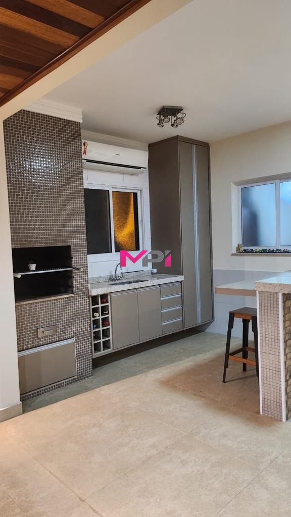 Sobrado à venda com 3 quartos, 258m² - Foto 14