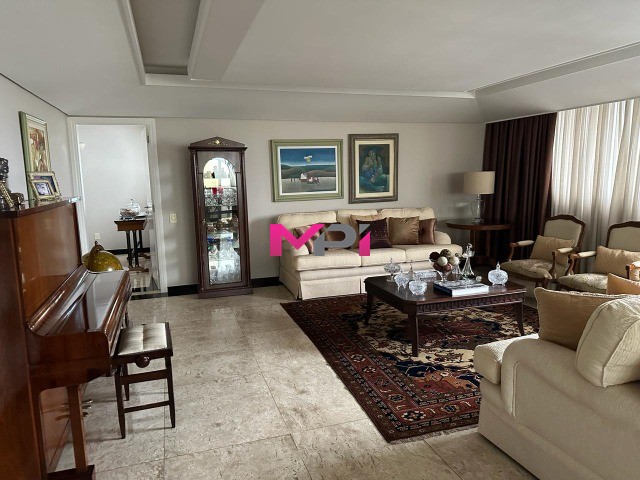 Apartamento à venda com 3 quartos, 280m² - Foto 4