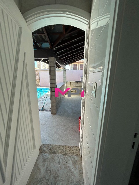 Casa à venda com 4 quartos, 261m² - Foto 21