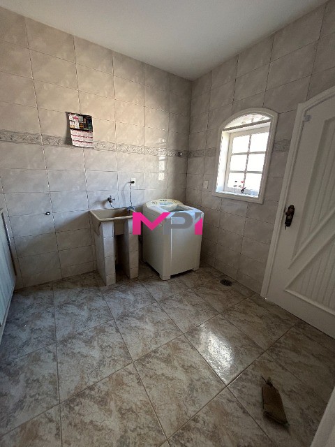 Casa à venda com 4 quartos, 261m² - Foto 23