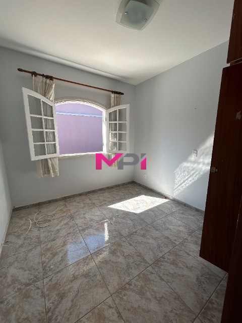 Casa à venda com 4 quartos, 261m² - Foto 34