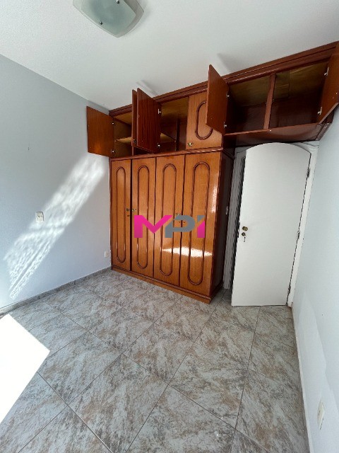 Casa à venda com 4 quartos, 261m² - Foto 35