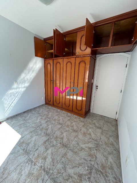 Casa à venda com 4 quartos, 261m² - Foto 36