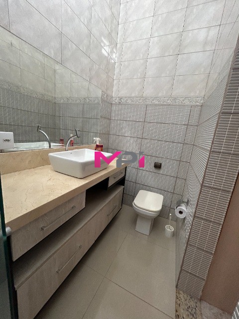 Casa à venda com 4 quartos, 261m² - Foto 41