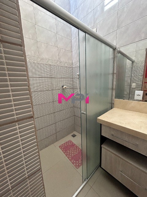 Casa à venda com 4 quartos, 261m² - Foto 43