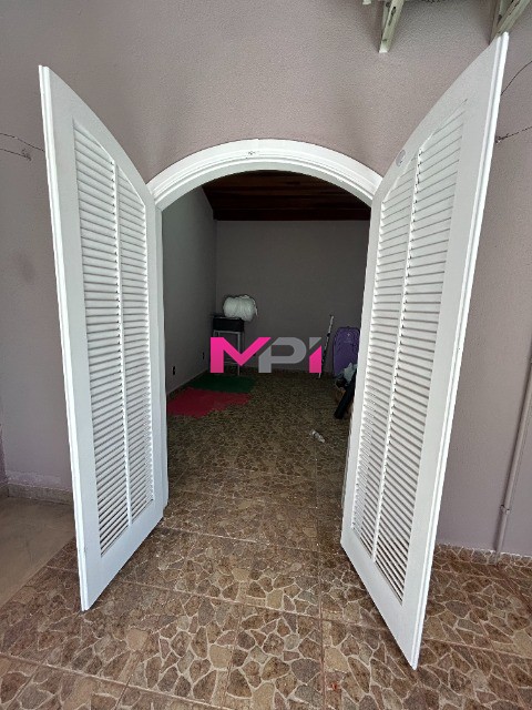 Casa à venda com 4 quartos, 261m² - Foto 52