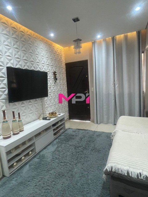 Casa à venda com 2 quartos, 250m² - Foto 3