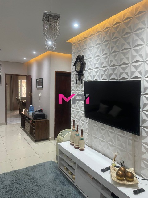 Casa à venda com 2 quartos, 250m² - Foto 4