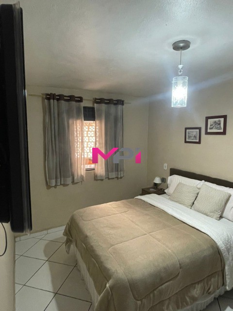 Casa à venda com 2 quartos, 250m² - Foto 12