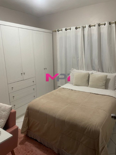 Casa à venda com 2 quartos, 250m² - Foto 14