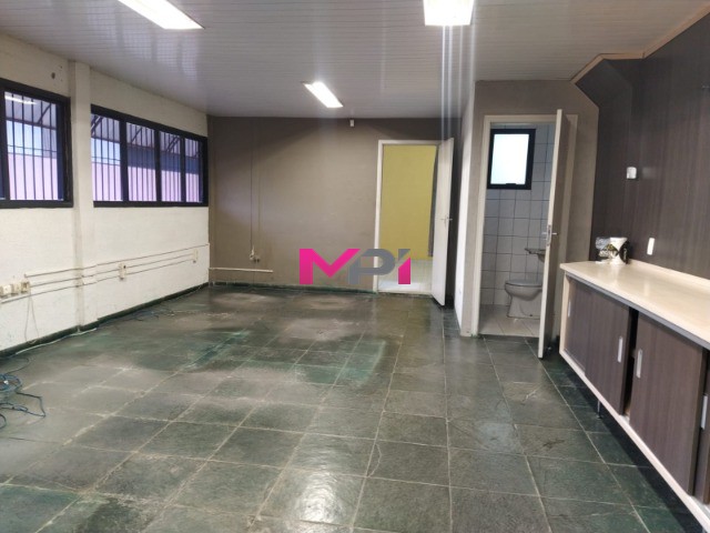 Depósito-Galpão-Armazém à venda, 1045m² - Foto 8