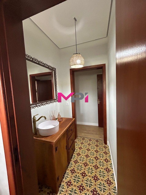 Casa de Condomínio à venda com 3 quartos, 1000m² - Foto 9