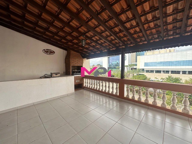 Sobrado à venda com 3 quartos, 300m² - Foto 1