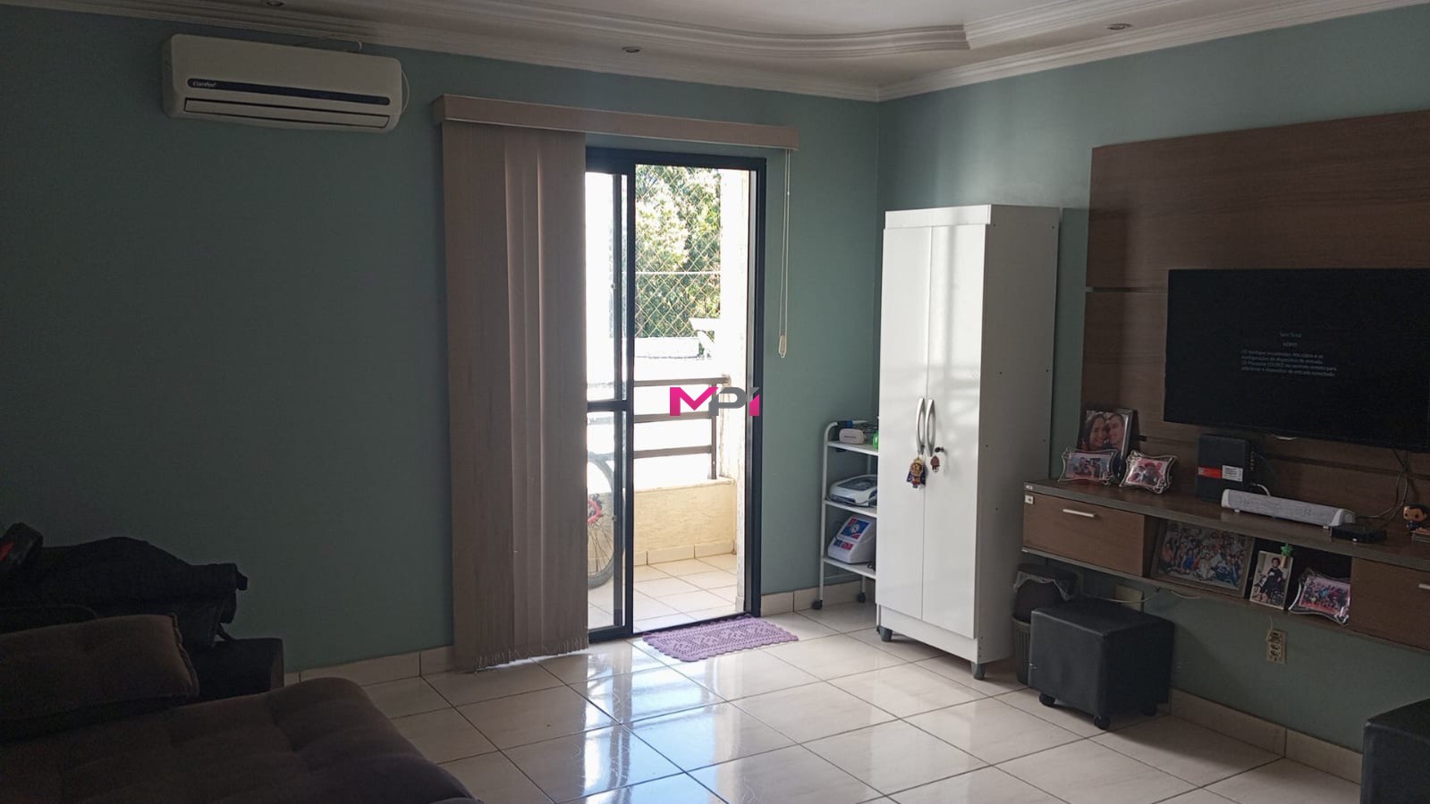 Apartamento à venda com 2 quartos, 68m² - Foto 3