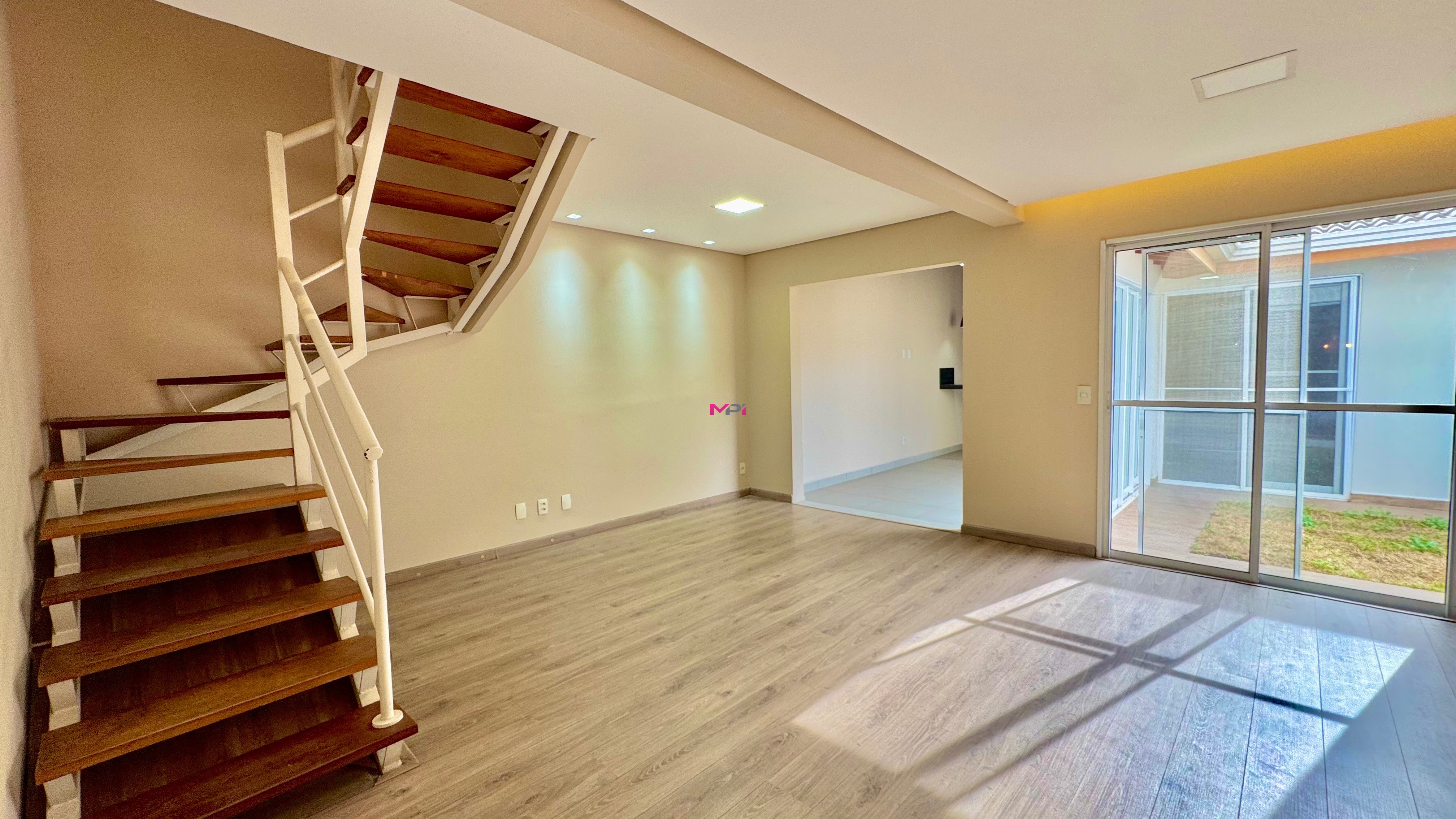 Casa de Condomínio à venda com 3 quartos, 112m² - Foto 11