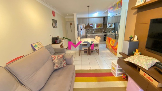 Apartamento à venda com 2 quartos, 64m² - Foto 21