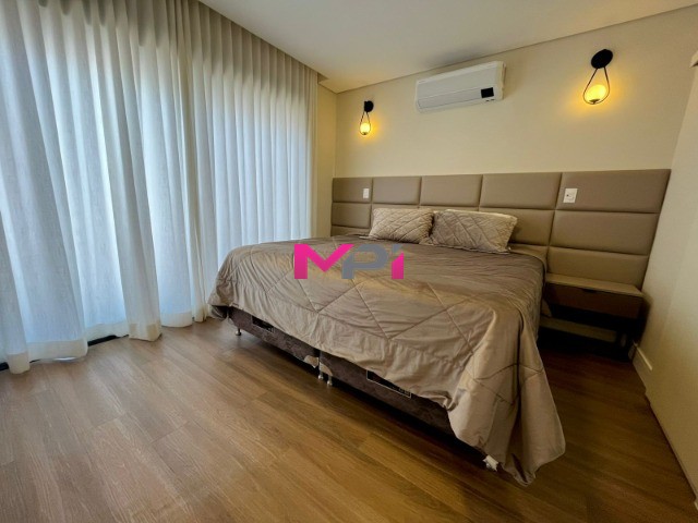 Casa de Condomínio à venda com 3 quartos, 242m² - Foto 38