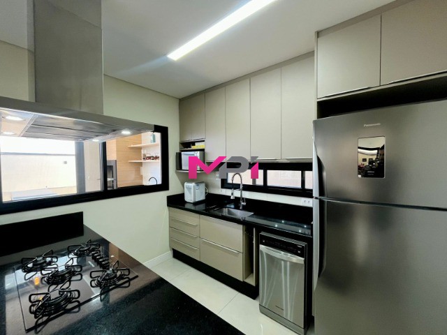 Casa de Condomínio à venda com 3 quartos, 242m² - Foto 12