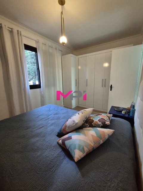 Apartamento à venda com 3 quartos, 75m² - Foto 18