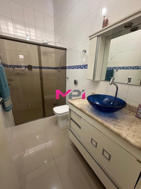 Sobrado à venda com 3 quartos, 300m² - Foto 16